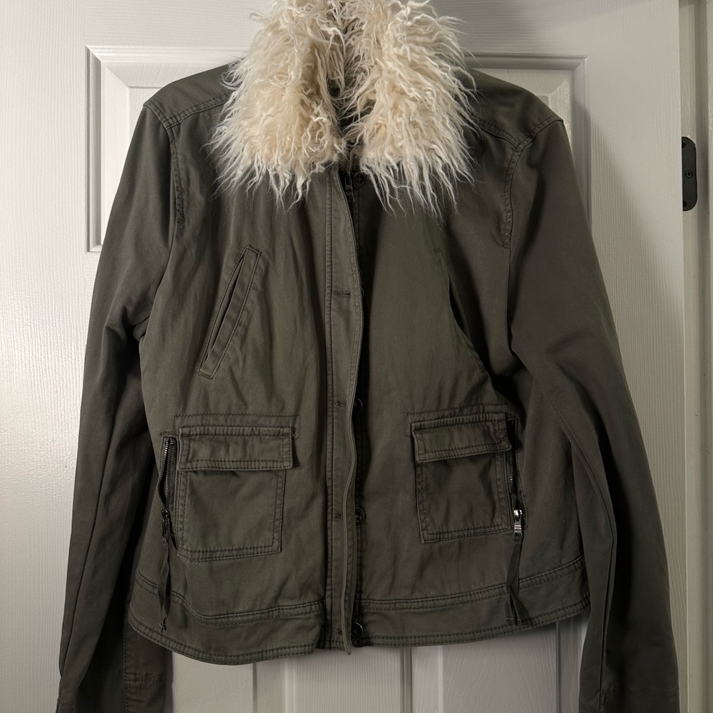 Anthropologie Green Utility Jacket with Cream Fur Collar